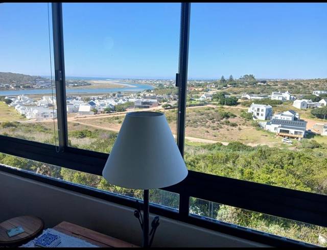 2 BEDROOM APARTMENT FOR SALE IN STILBAAI-WES